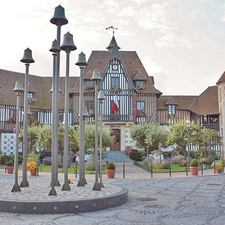 Le Cyrano, Deauville - App. T2 Proche De La Mer Exterior photo